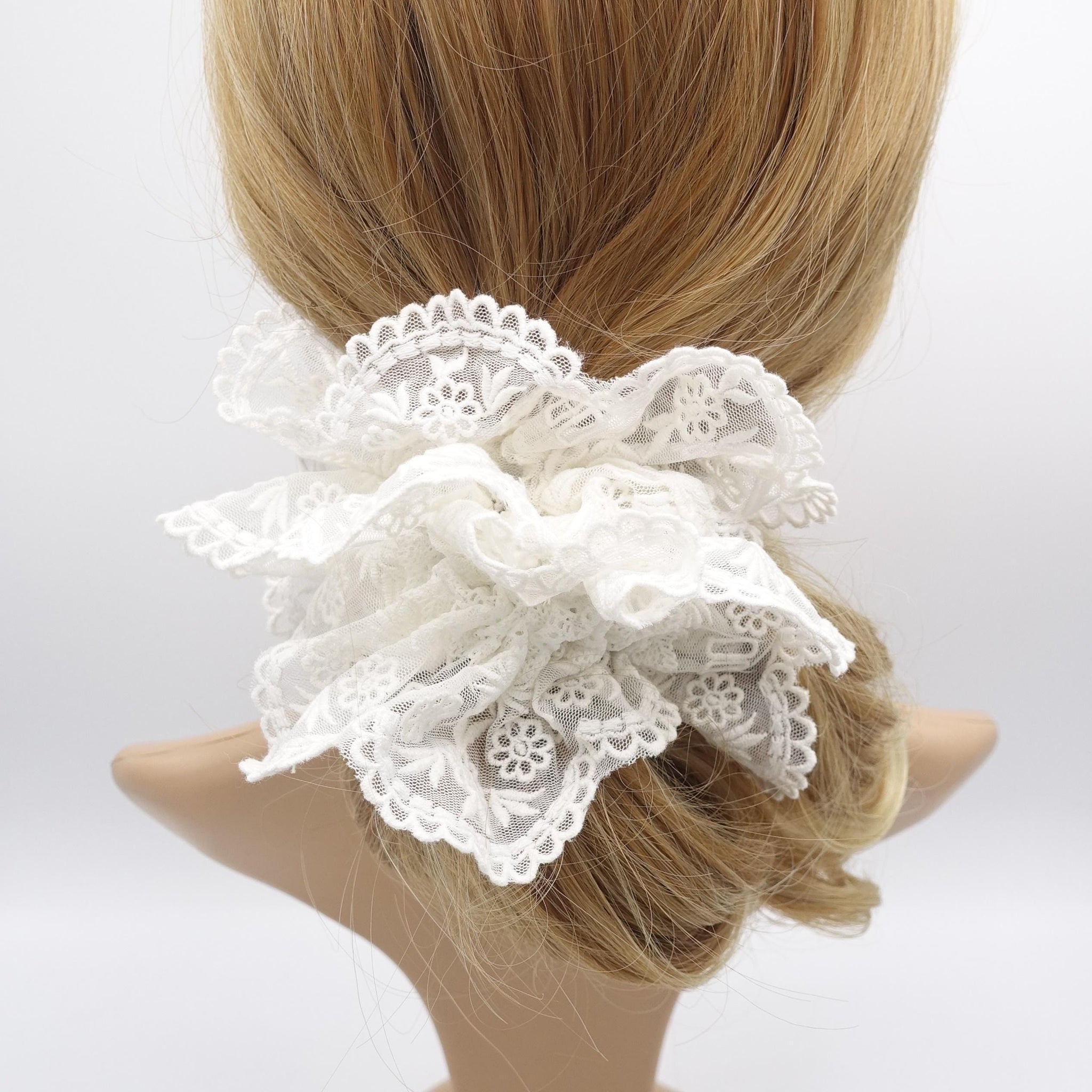 veryshine.com Scrunchies Cream white floral lace scrunchies, double edge scrunchies for women