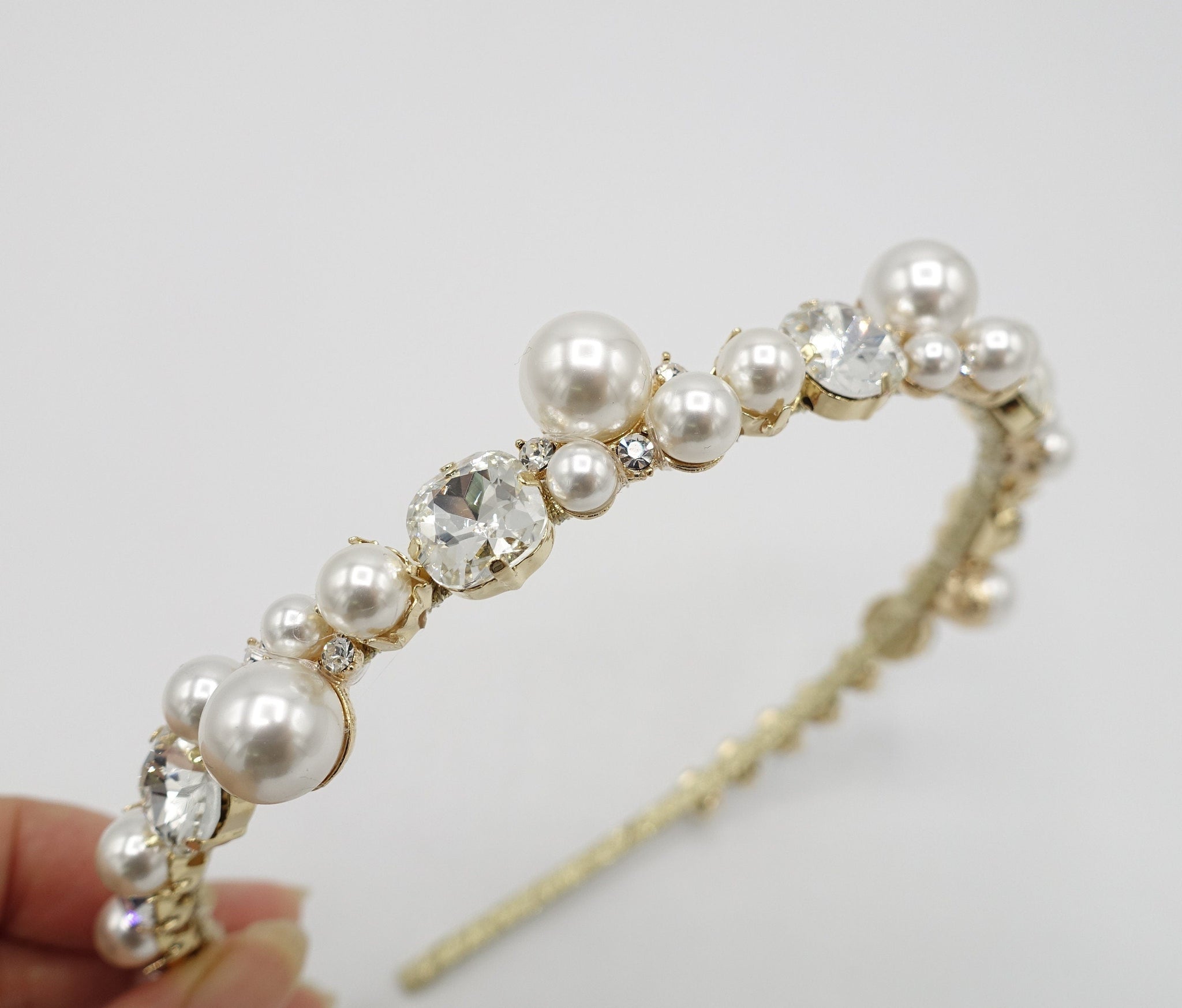 DelizaBridal Pearl Bridal Thin Headband. Pearl Hairband for Wedding, Simple Pearl Wedding Hair Tiara, Crystal Headpiece for Wedding G038