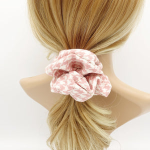 veryshine.com Scrunchies houndstooth check scrunchies Fall Winter pattern scrunchy women hair accessories